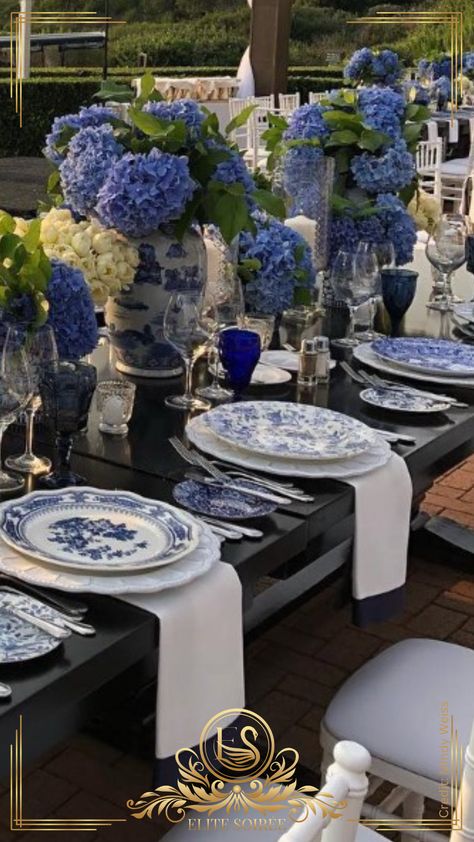 Royal Blue Tablescape, Blue China Wedding, Delft Blue Wedding, China Blue Wedding, Blue Willow Wedding, Shades Of Blue Wedding, Blue Willow Decor, Royal Blue Party, Portuguese Wedding