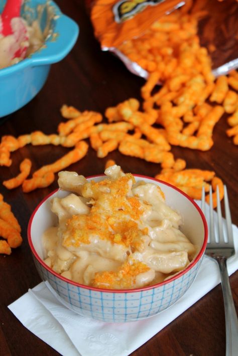 Cheetos Mac & Cheese Crunchy Cheetos, Cheetos Recipe, Cheetos Mac And Cheese, Cheese Curls, Bagel Bites, Cheese Puffs, Mac Cheese, Crispy Treats, Mac N Cheese Recipe