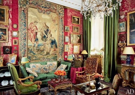 WOW if only it had a fireplace, I would love to live here! ... An Antique Dealer's Old-world Paris Apartment. Red Room Decor, Red Room, Parisian Apartment, Red Rooms, European Paintings, Old World Style, Paris Apartments, Traditional Living Room, French Decor