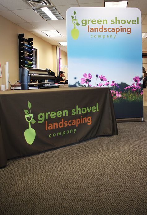 Landscaping Banner stand and Table throw for a home and garden trade show Diy Trade Show Booth Ideas, Trade Show Table Display, Company Car, Sign Installation, Banner Stand, Custom Business Signs, Exterior Signage, Trade Show Booth Design, Vehicle Graphics