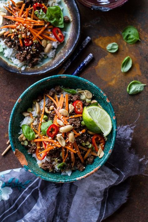 20 Minute Thai Basil Beef and Lemongrass Rice Bowls | http://halfbakedharvest.com /hbharvest/ 30 Minute Thai Basil Beef Noodles, Lemongrass Rice, Thai Bowl, Basil Beef, Rice Bowls Healthy, Thai Basil Beef, Bowls Healthy, Best Ground Beef Recipes, Plain Rice