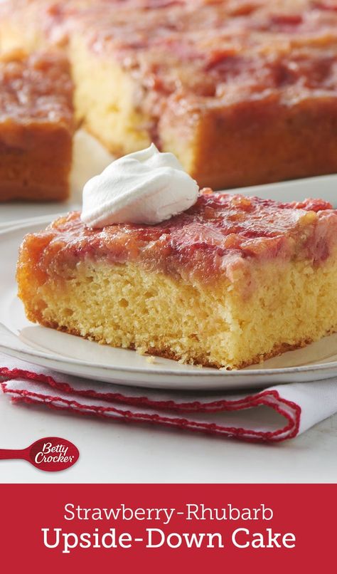 Weeknight easy! Here's a fresh fruit dessert made with cake mix that you can serve warm. Strawberry Rhubarb Upside Down Cake, Strawberry Upside Down Cake, Rhubarb Dump Cakes, Rhubarb Upside Down Cake, Best Rhubarb Recipes, Fresh Fruit Desserts, Rhubarb Desserts, Rhubarb Cake, Spring Cake