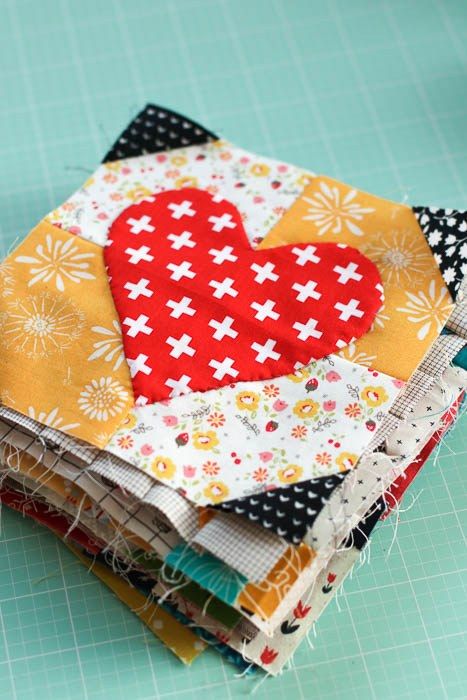 Heart Quilt Block, Bowl Holders, Diary Of A Quilter, Beginning Quilting, Amy Smart, Heart Quilt Pattern, Start Quilting, Valentine Projects, Sampler Quilt