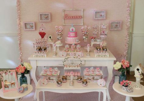 Shabby chic Baptism Party Ideas | Photo 7 of 19 Candy Bar Ideas Sencillas, Candy Bar Ideas, Cake Decorating For Kids, Baby Shower Cupcakes For Girls, Baptism Party Ideas, Baby Shower Girl Diy, Wedding Sweets, Girl Cupcakes, Baptism Party