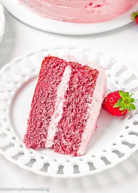 Easy Fresh Strawberry Cake, Strawberry Cake Cookies, Chocolate Ganache Drip Cake, Strawberry Cake From Scratch, Raspberry Cake Recipes, Fresh Strawberry Cake, Dairy Free Cake, Eggless Desserts, Dairy Free Cream