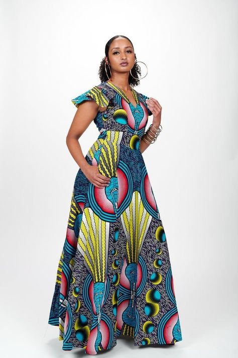 Kitenge Designs, Embroidered Dresses, Long African Dresses, Best African Dresses, Short African Dresses, African Fashion Skirts, African Dresses Modern, African Wear Dresses, Afrikaanse Mode