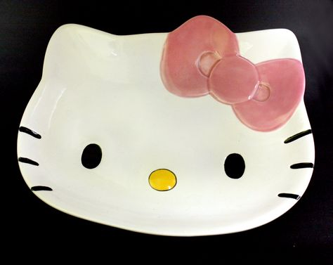 HKX 004 - Hello Kitty Plate Hello Kitty Ash Tray, Hello Kitty Clay Ideas, Plate Pottery Painting, Hello Kitty Pottery, Hello Kitty Plate, Clay Trinkets, Hello Kitty Ceramic, Hello Kitty Kitchen, Hello Kitty Imagenes