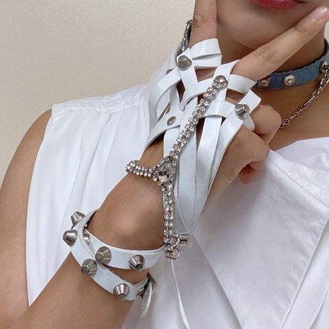 ateez seonghwa details icon Seonghwa Details, Seonghwa Ateez, Ateez Seonghwa, White