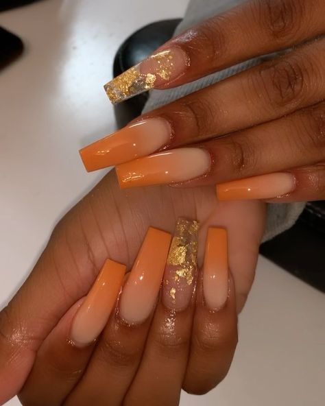 Orange Ombre Nails With Design, Peach Nail Design Ideas, Orange Ombre Nails Coffin, Ombré Orange Nails, Orange And Gold Nail Designs, Nails Orange Design, Fall Season Nails Acrylic, Acrylic Ombre Nail Designs, Orange Fall Nail Designs