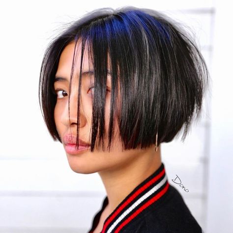 50 Cute Blunt Cut Ideas That’ll Convince You to Ditch Those Layers Short Bob Haircuts, Love Your Hair, Trending Haircuts, Short Bob Hairstyles, Natural Hair Color, Hair Today, Pixie Haircut, Bobs Haircuts, Fine Hair