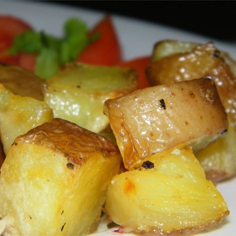 Butter Potatoes Buttered Potatoes Recipe, Buttery Potatoes, Butter Potatoes, Oven Roasted Potatoes, Potato Toppings, Home Fries, Roasted Onions, Cubed Potatoes, Fresh Spices