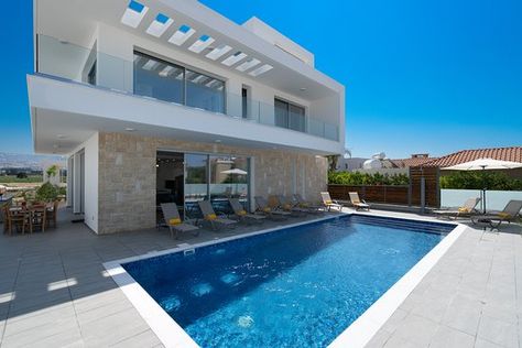 Cyprus Villa, Cyprus Paphos, Sea Point, Paphos Cyprus, Hotel Website, Paphos, Holiday Villa, Beach Hotels, Price Comparison