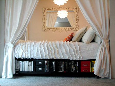 Tuck your bed into an alcove. | 23 Hacks For Your Tiny Bedroom Alcove Bed, Captains Bed, Cheap Apartment, Small Space Diy, Tiny Bedroom, Make Your Bed, Cozy Place, Under Bed, Space Saving Furniture