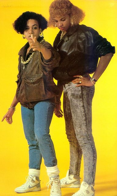 80s Hip Hop Fashion, Jamel Shabazz, Cultura Hip Hop, Easy French Twist, Mode Hip Hop, Looks Hip Hop, 80s Hip Hop, French Twist Updo, 90s Hip Hop Fashion