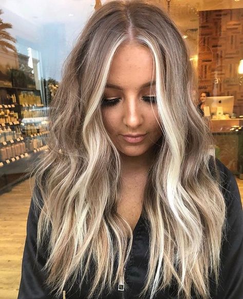 Sunny Blonde, Blonde Hair Looks, Brown Blonde Hair, Long Blonde, Hair Color Balayage, Long Blonde Hair, Face Framing, Blonde Balayage, Brunette Hair