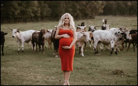 Farm Maternity Pictures Cows, Ranch Maternity Photoshoot, Maternity Pictures With Cows, Cow Maternity Pictures, Farm Maternity Pictures, Western Maternity Pictures, Country Maternity Photos, Country Maternity, Western Couples