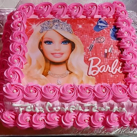 Bolo Do Mickey Mouse, Glow Cake, Barbie Birthday Cake, 25th Birthday Cakes, Makeup Kit For Kids, Birthday Baking, Barbie Birthday Party, Cartoon Cake, Barbie Cake