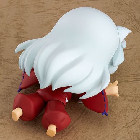 De la popular serie manga "Inuyasha" de Rumiko Takahashi, Good Smile Company presenta la Nendoroid que le dedica a Inuyasha, el principal protagonista de la serie hijo de una mujer humana y de un poderoso Demonio perro. Dog Demon, Confused Face, Hands Reaching Out, Face Plates, Popular Manga, Anime Lover, Popular Series, Anime Collection, Anime Figurines