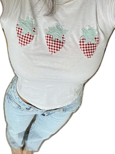 White baby tee with strawberry and gingham pattern... - Depop Diy 4th Of July Shirts Patchwork, Homemade Shirts Ideas Diy, Diy Baby Tee Ideas, Patchwork Tee Shirt, Sewing Shirt Ideas, Patchwork Baby Tee, Patchwork Tops Ideas, Graphic Tees Diy, Diy Baby Tee