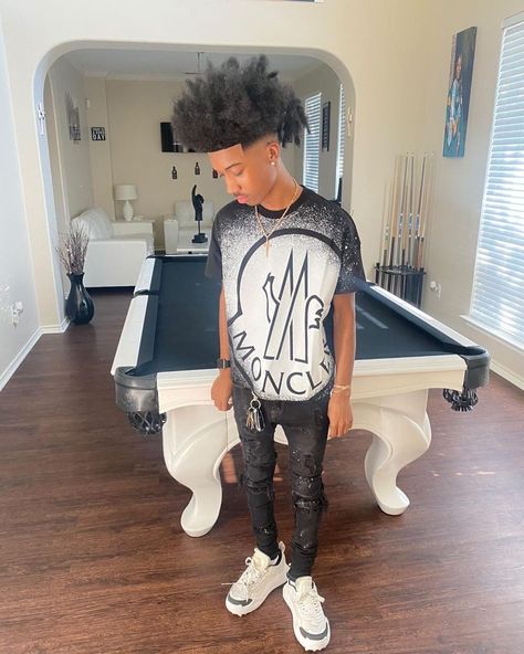 Atl Fits, Black Teen Boy, Birthday Fit, Black Men Fashion Urban, Thug Style, Drippy Outfit, Teeth Bleaching, Rapper Outfits, Drip Outfit Men