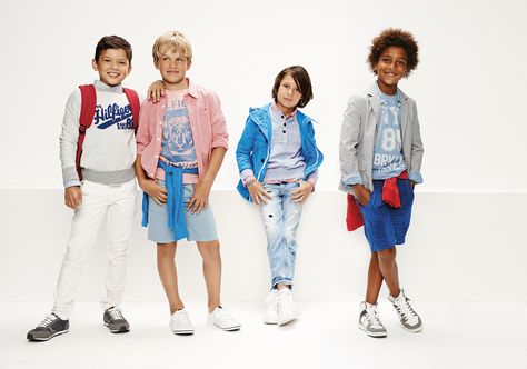 Tommy Hilfiger kids summer 2015 | www.kleertjes.com kinder- en babykleding Small People, Tommy Hilfiger Kids, Summer Kids, Summer 2015, Kids Wear, Tommy Hilfiger, Lab Coat, How To Wear, Quick Saves