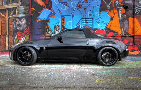 #Nissan #350z #370z #Roadster #Convertible #Stance #Black On Black #Smoked Out 350z Convertible, Nissan Z Series, Nissan 350z Convertible, 350z Roadster, Car Nissan, Nissan Fairlady, Gt 40, R35 Gtr, Nissan Z