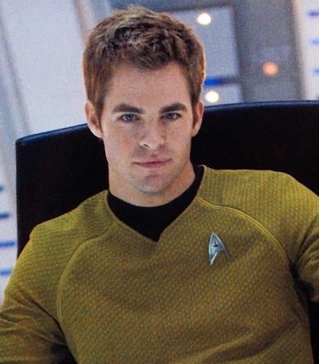 Reboot James T. Kirk Chris Pine Movies, James Kirk, Star Trek Reboot, Film Star Trek, Star Trek 2009, James T Kirk, Star Trek Captains, Star Trek Tv, Zachary Quinto