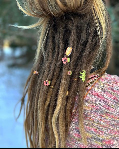 Amazing dreadlock beads and hair fphnd in Etsy, credits given to seller. Lock Jewelry, Dreadlock Beads, Dread Beads, Dread Hairstyles, Hair Jewelry, Dreadlocks, Beads, Crystals, Hair Styles