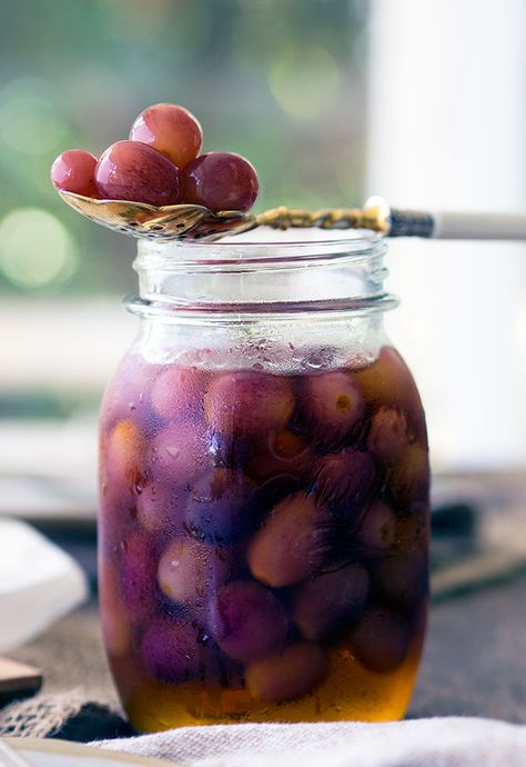 Grapes marinated in grappa and cognac. These are boozy grape bursts that go well with ice cream, sweetened ricotta or mascarpone. Use the liquor for cocktails along with the grapes. Pickled Grapes, Grapes Recipes, Pickled Recipes, Kitchen Supply Store, Baked Ricotta, Grape Recipes, Sbs Food, Vegetables Recipes, Pickled Vegetables