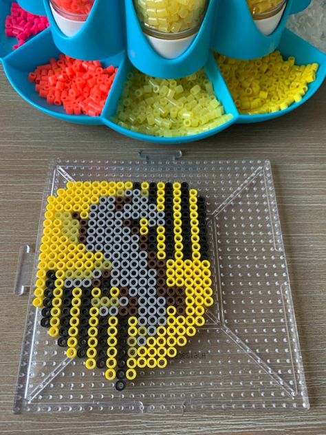 Hufflepuff Crest, Pearl Beads Pattern, Beads Pattern, Beads Ideas, Melty Beads, Teen Boy, Ravenclaw, Perler Beads, Project Ideas