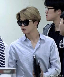 sugar daddy || pjm ✓ - nine - Wattpad Sassy Jimin Gif, Jimin Walking Gif, Jiminie Pabo, Walking Gif, Jimin Smile, Jimin Gif, Bts Fanfiction, Bts Gif, Bts Jimin Funny