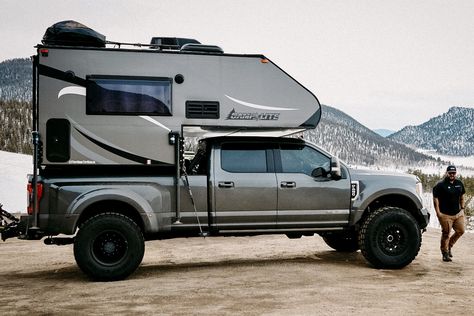 In the Spotlight: F-450 Camplite Truck Camper Rig | Truck Camper Adventure Winter Truck, Slide In Truck Campers, Truck Bed Camper, Trucks Lifted Diesel, Мотоциклы Cafe Racers, Overland Truck, Super Duty Trucks, Truck Tailgate, Bug Out Vehicle