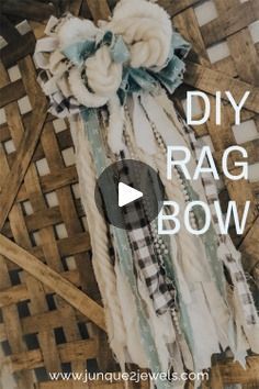 Diy Rag Bow Tutorial, Half Fringe, Rag Bows, Double Sided Fabric, Shabby Chic Wreath, Keep On Going, Homemade Bows, Bows Diy Ribbon, Fabric Wreath