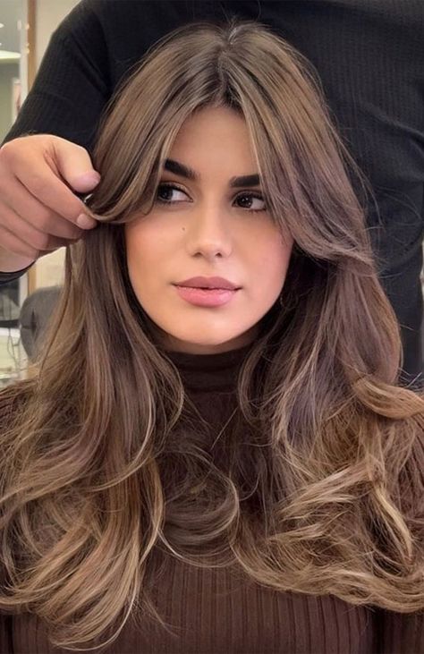 ombre brunette beige , hair color inspo, hair color ideas, brunette hair color Hairstyles On Brown Hair, Brown Hair Light Ends, Mousy Brown Hair, Light Brown Hair Shades, Beige Hair Color, Hair Color For Brown Eyes, Cool Brown Hair, Dark Blonde Hair Color, Beige Hair