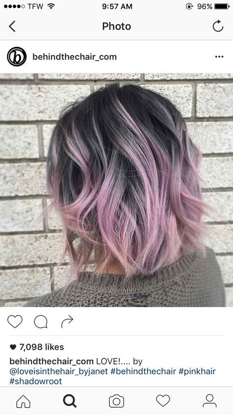 dark grey roots with purple tips Trendy We Fryzurach, Hair Color Asian, Bob Hair Color, Hair Color Purple, Short Hair Color, Ombre Hair Color, Pastel Hair, Hair Color Balayage, Hair Color Dark