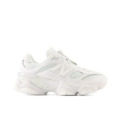 New Balance Kids' 9060 sneakers.
#Everyday_Fashion #New_Balance #9060_New_Balance #New_Balance_9060 New Balance 960, New Balance Shoes 9060, 9060 New Balance, New Balance 608, White Chunky Sneakers, Shoes Wishlist, Fox Shoes, New Balance Trainers, New Balance Style