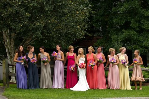 a rainbow of bridesmaids make this bride stand out in her white gown | twobirds Bridesmaid Dress | a real wedding featuring our multiway, convertible dresses Multi Way Bridesmaid Dress, Twobirds Bridesmaid Dresses, Convertible Bridesmaid Dress, Bridesmaid Inspiration, Outdoor Wedding Inspiration, Black White Wedding, Convertible Dress, Colorful Bird, Cute Wedding Ideas