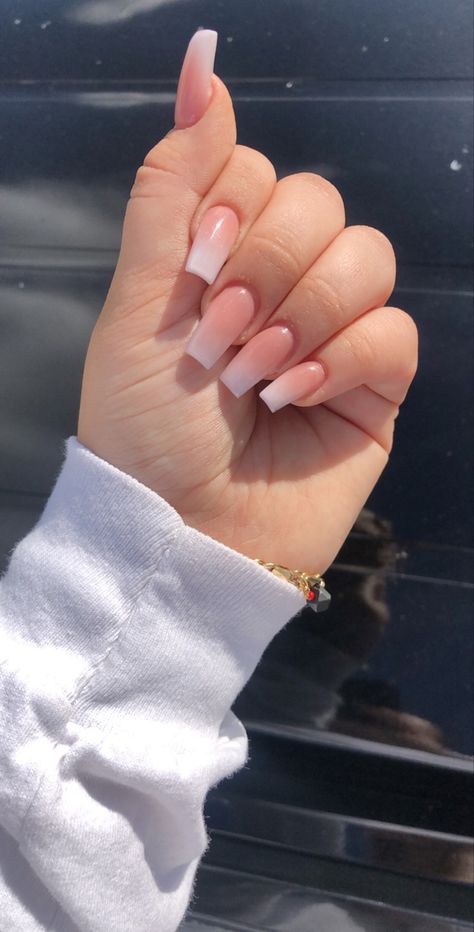 Ombre Acrylic Nails, Basic Nails, Simple Acrylic Nails, Classy Acrylic Nails, Acrylic Nails Coffin Pink, Acrylic Nails Coffin Short, Nagel Inspo, Pink Acrylic Nails, Square Acrylic Nails