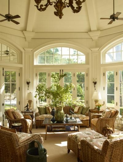 Sunroom Conservatory, French Style Chairs, French Country Decorating Living Room, French Country Rug, Sun Rooms, French Country Living, Plans Architecture, French Country Living Room, Country Living Room