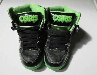 Osiris Techno Style, Osiris Shoes, Swag Shoes, Modieuze Outfits, Swaggy Outfits, 2000s Fashion, Dream Shoes, Dream Clothes, Fitness Inspo