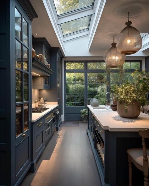 Kitchen Skylight, Tattoo Garden, Idea Bedroom, Garden Tattoo, Home Aesthetic, Kitchen Inspiration Design, Aesthetic Home, Furniture Bedroom, Design Kitchen