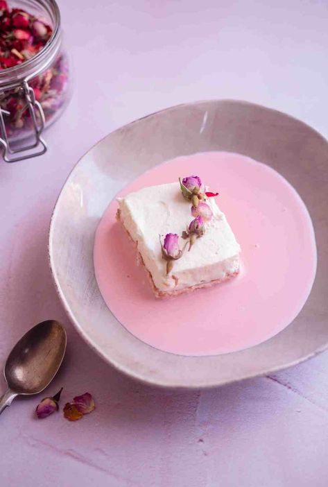 Rose Milk Cake, Cake Rose, Rose Syrup, Blackberry Cake, Leches Cake, Rose Recipes, Rose Milk, Moist Cake, Tres Leches Cake