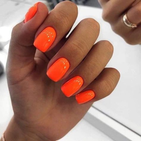 Electric Orange Nails, Orange Nail Color Ideas, Short Neon Orange Nails, Neon Orange Acrylic Nails, Neon Gel Nails, Spring Nails Square, Short Purple Nails, Orange Gel Nails, Neon Orange Nails