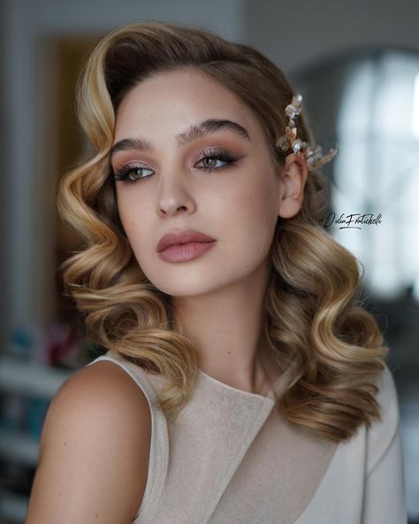 Hollywood Wedding Hair, Glam Wedding Hair, Hollywood Glam Hair, Old Hollywood Hair, Sanggul Modern, Hollywood Curls, Diy Wedding Hair, Hollywood Hair, Glam Hair