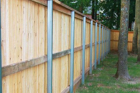 Fence With Metal Posts, Galvanized Fence Post, T Post Fence, Build Fence, Pallet Deck Diy, Build A Fence, Steel Fence Posts, Fence Metal, Wood Fence Post