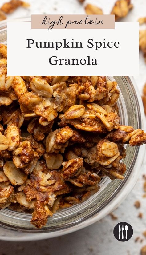 Yogurt And Granola Recipes, Macro Friendly Granola Recipe, Macro Friendly Granola, Healthy Protein Granola, Low Calorie Granola Recipe, Low Calorie Granola, Protein Granola Recipe, Macros Recipes, Sugar Free Pancake Syrup