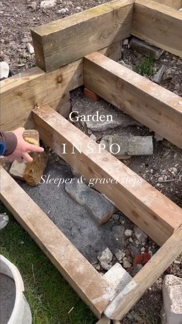 Gravel Steps, Sloped Backyard Landscaping, Sloped Backyard, Garden Stairs, Sloped Garden, Garden Steps, Outdoor Stairs, Backyard Diy Projects, Backyard Projects