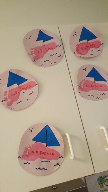 Sail boats footprint boats toddler art June Crafts, Toddler Projects, Transportation Crafts, Boat Crafts, Baby Art Projects, Footprint Crafts, Toddler Art Projects, Toddler Arts And Crafts, Daycare Activities