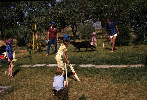 Aussie Backyard, Backyard Cricket, Katie Scott, Pool Life, Aussie Christmas, Summer Christmas, Backyard Spaces, Outdoor Swing, Fun Times