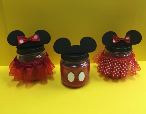 Mickey Mouse and Minnie Mouse candles in gerbers jars as party favors Party Favors Candles, Minnie Mouse Candle, Minnie Mouse Favors, Γενέθλια Mickey Mouse, Mickey Mouse Classroom, Baby Food Jar Crafts, Fiesta Mickey Mouse, Mickey Mouse Baby Shower, Minnie Birthday Party